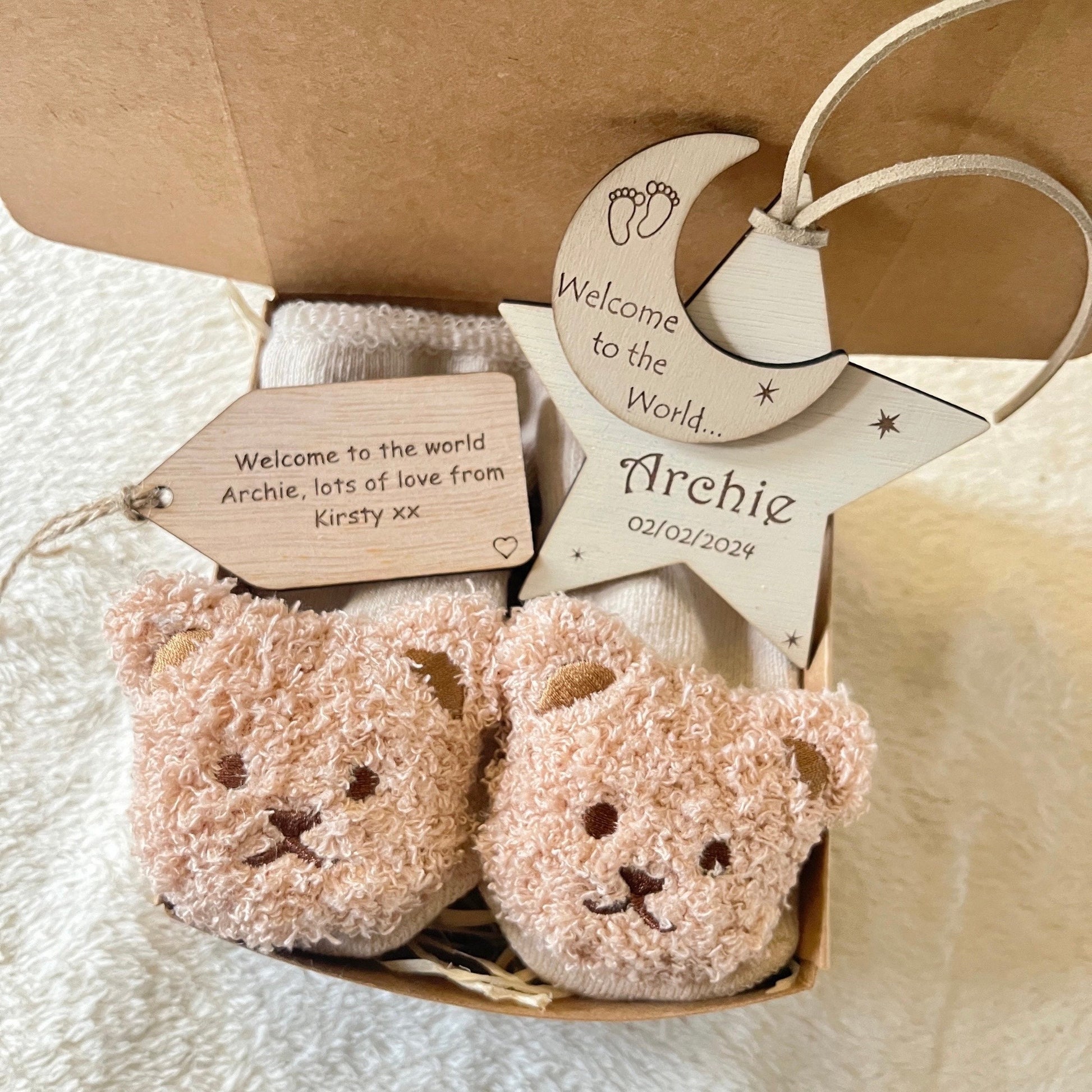 New Baby gift box for baby girl gift for new mum and dad newborn gift set personalised baby shower gift for baby boy new parent gift hamper