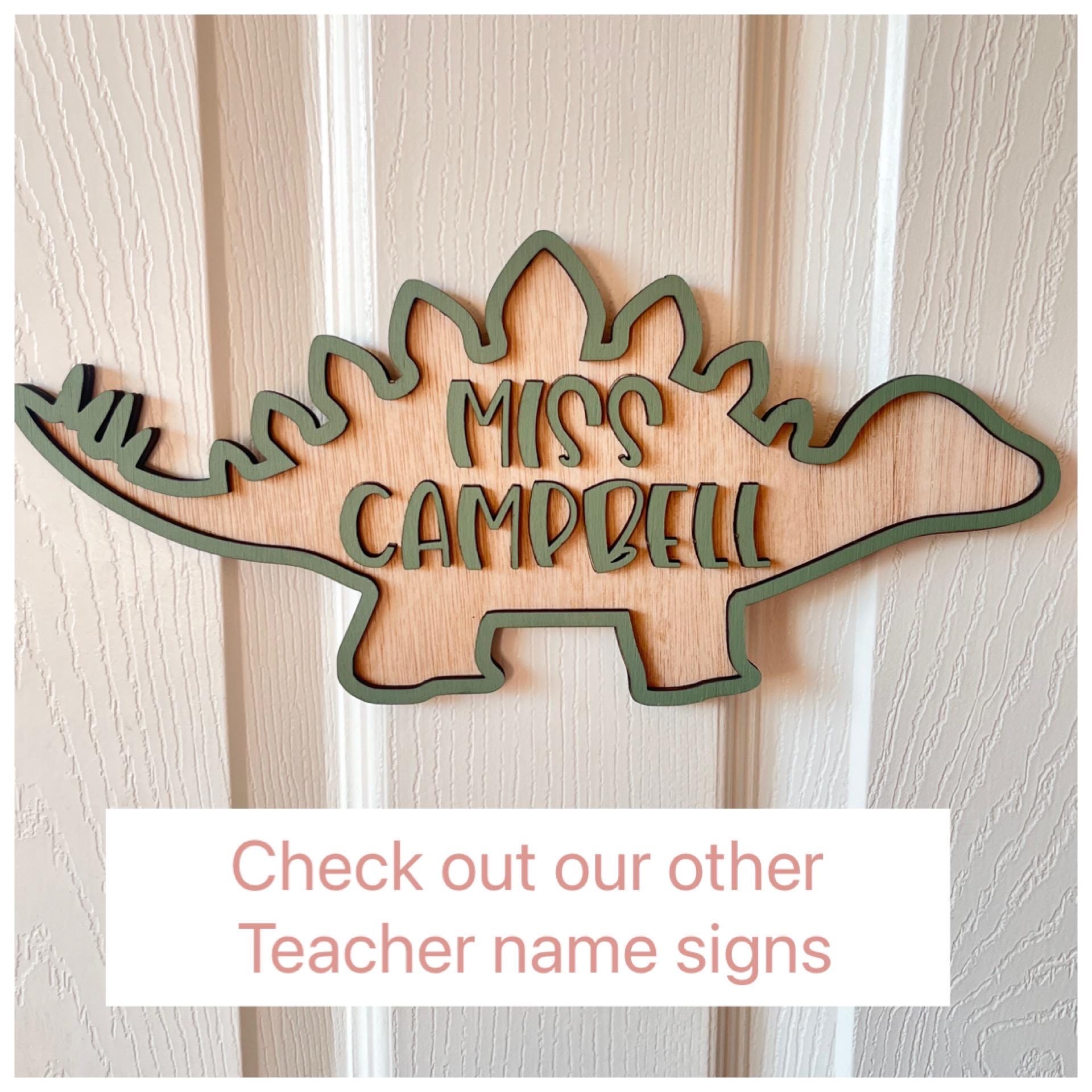 Teachers gift Bee door sign Personalised Classroom name sign for teacher end of year gift Thank you present teacher plaque teacher name sign