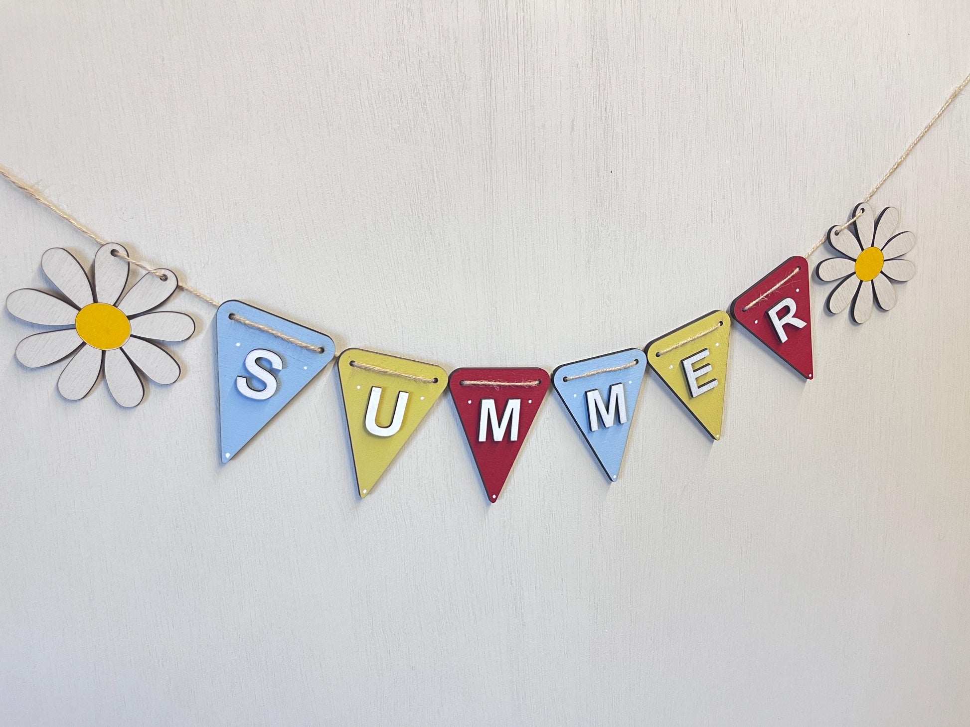 Floral Daisy Wooden Bunting bright Summer Garland Wedding Party Decor custom flower banner gift for daughter home decoration garland