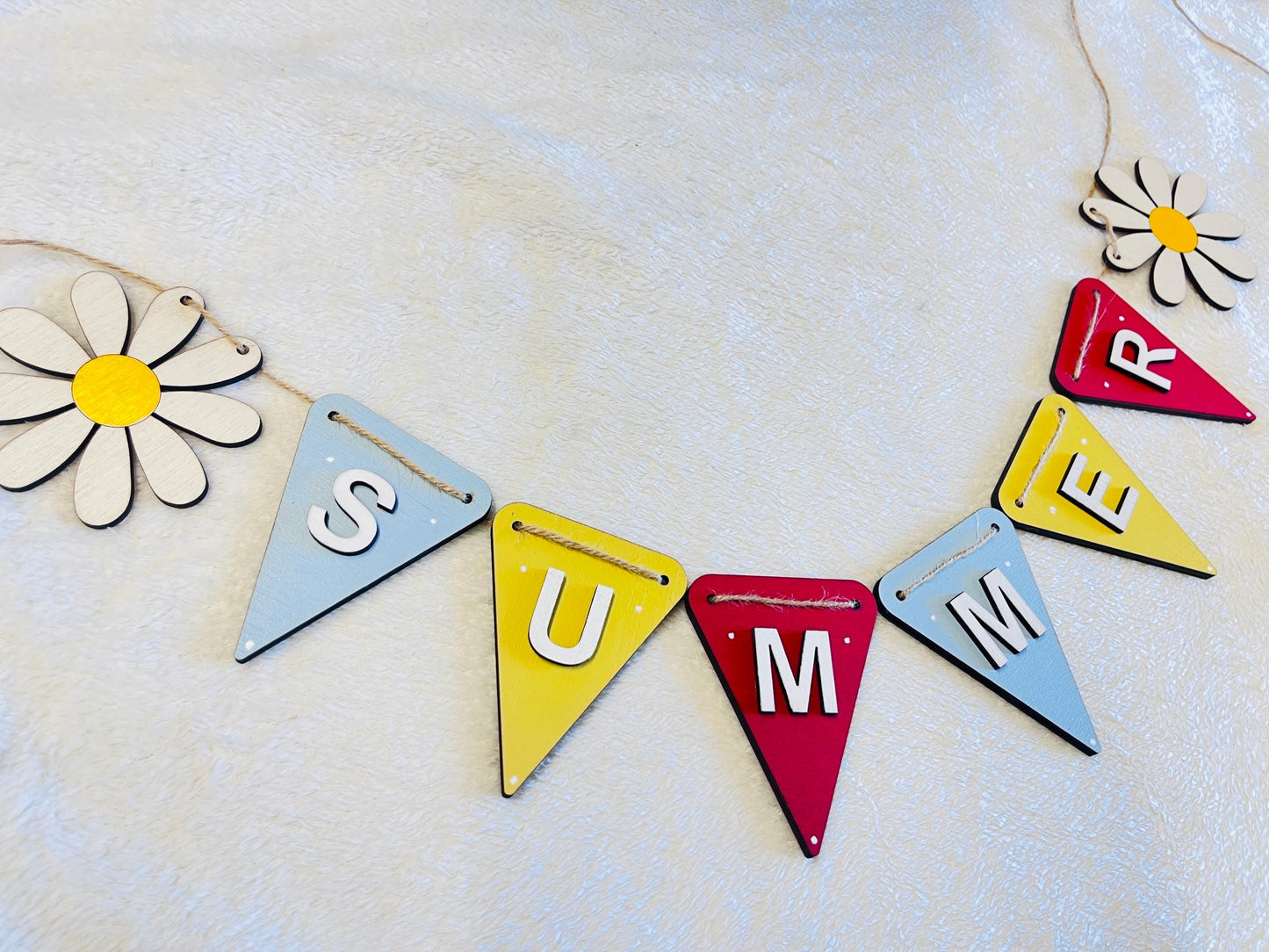 Floral Daisy Wooden Bunting bright Summer Garland Wedding Party Decor custom flower banner gift for daughter home decoration garland