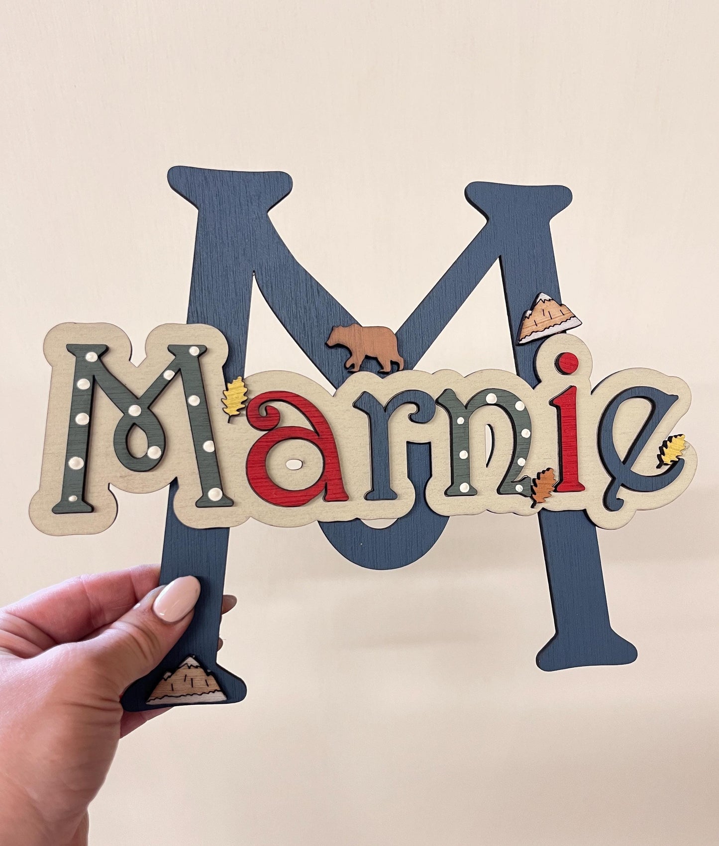 Daisy Name Sign custom girl Nursery Decor Kids Room Initial Pink Flower nursery decor Wooden Daisy door Plaque floral bedroom wall decor