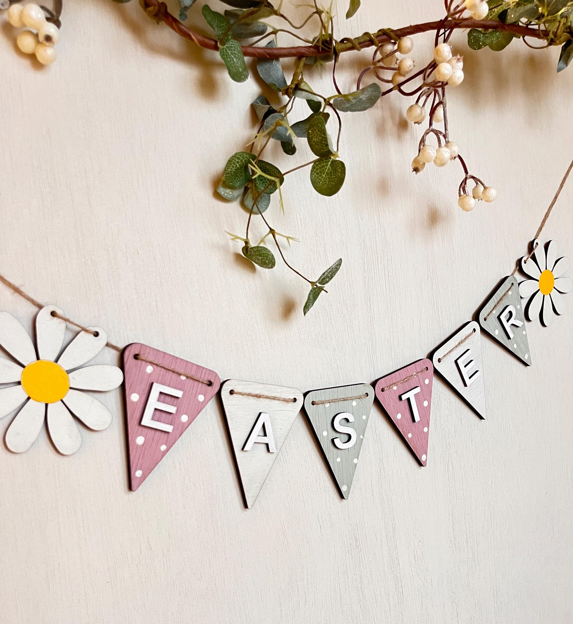 Daisy Easter bunting decorations garland for tree Easter wall hanging Easter home decorations pastel bunting spring daisy flower decoration